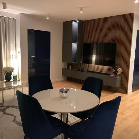 Madost Apart Mokotow 54 M2 Airport Chopin & Buisness Warszawa Exteriör bild